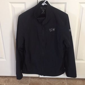 Men’s Mountain Hardwear coat medium